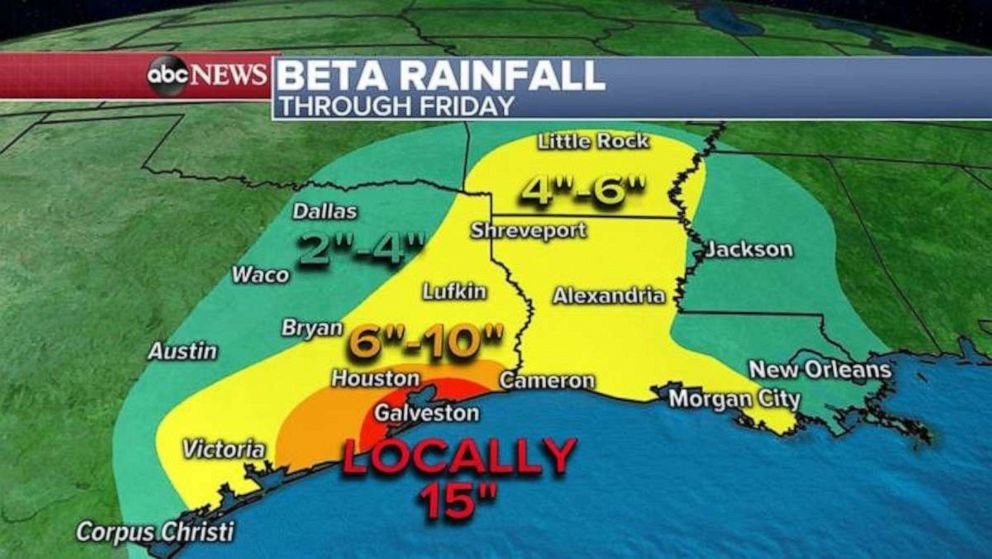 PHOTO: As Beta moves on shore this evening, it will stall and sit in one spot for almost two days which could bring as much as 15 inches of rain to Galveston and 6 to 10 inches to Houston.
