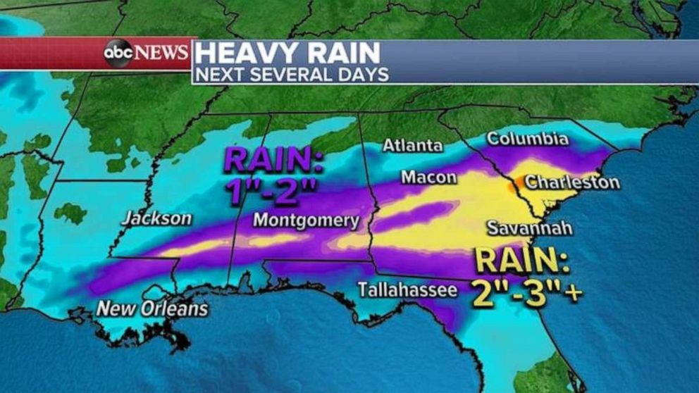 PHOTO: The heaviest rain shifted closer to the Gulf Coast from Mississippi to Alabama, Georgia and South Carolina where over the next few days 2 to 3 inches of rain is expected with locally higher amounts possible.  
