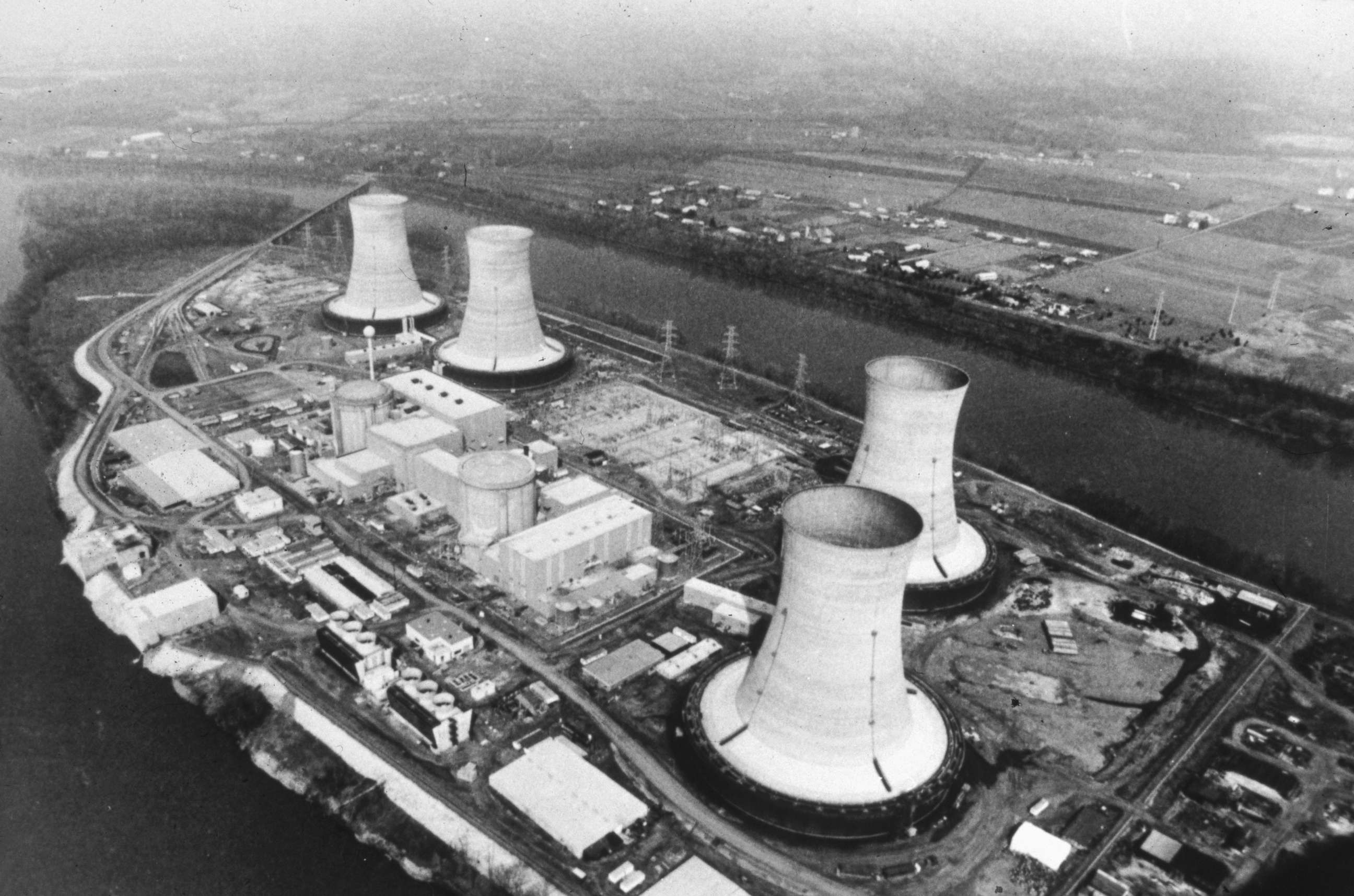 PHOTO: The Three Mile Island nuclear plant near Harrisburg, Pennsylvania, the scene of a notorious nuclear leak, near Harrisburg, Penn., March 29, 1979. 