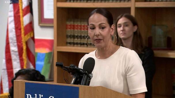 'Heartbreaking': Lawyers say 4-year-old girl could die within days if she is deported