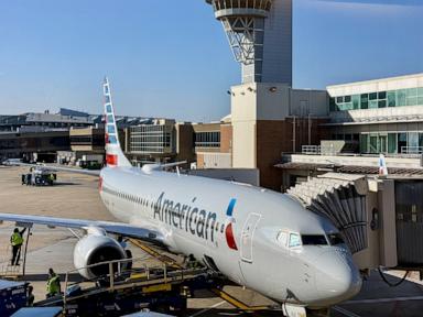 American Airlines requests ground stop for all its flights, FAA says