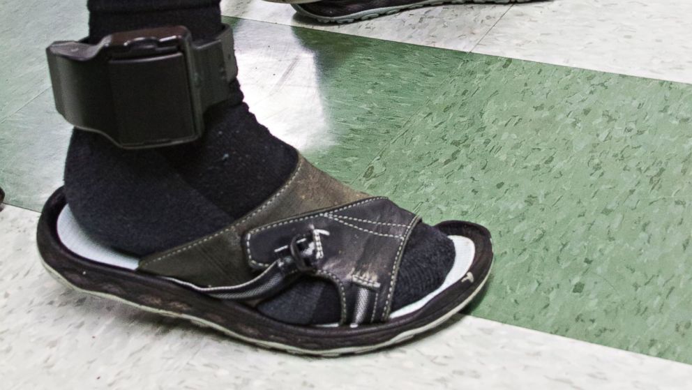 PHOTO: Javier Flores Garcia wears an ankle bracelet that allows Immigration and Customs Enforcement (ICE) to know where he is at all times. 