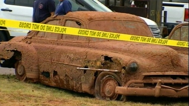Cars Found in Oklahoma Lake Yield Skeletal Remains Video ... Cars Found in Oklahoma Lake Yield Skeletal Remains Video ...