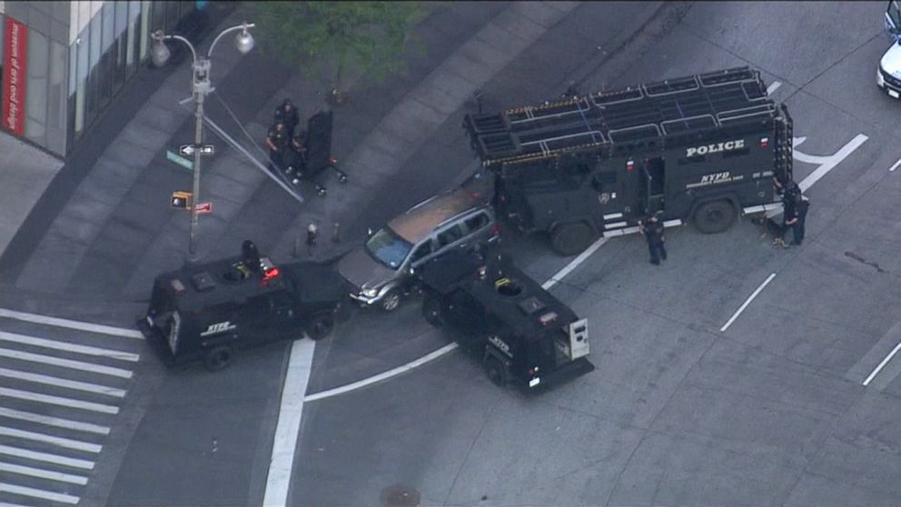PHOTO: An aerial view of the suspect's car, surrounded by police, in Columbus Circle, July 21, 2016, in New York City.
