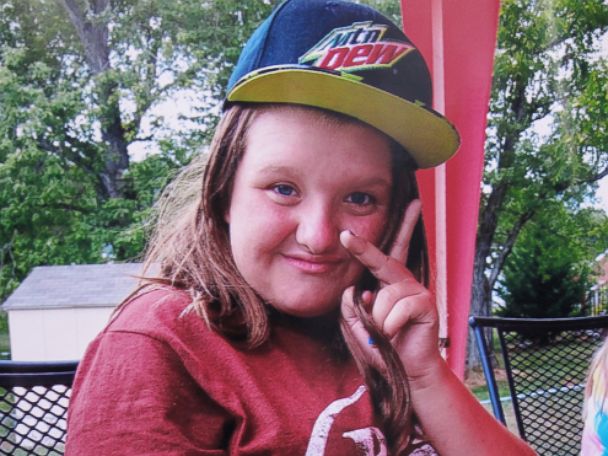PHOTO: In this 2015 photo provided by Tammy Weeks, her daughter, Nicole Lovell, flashes a peace sign in Blacksburg, Va. The 13-year-old girl was found dead just across the state line in Surry County, N.C.
