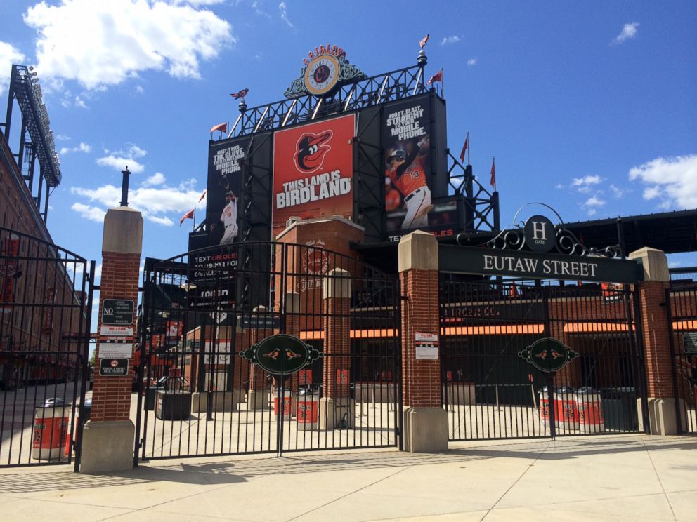 Surreal Orioles vs. White Sox Ballgame Before Empty Stands at Camden Yards  - ABC News