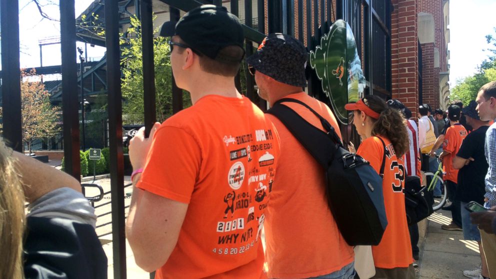 Surreal Orioles vs. White Sox Ballgame Before Empty Stands at Camden Yards  - ABC News