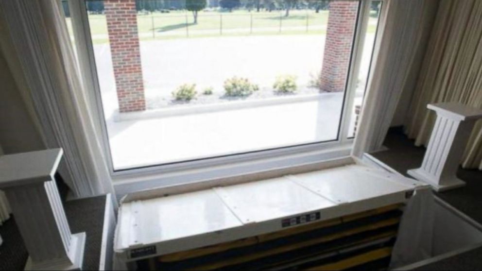 PHOTO: A Michigan funeral home recently introduced this drive-thru window.