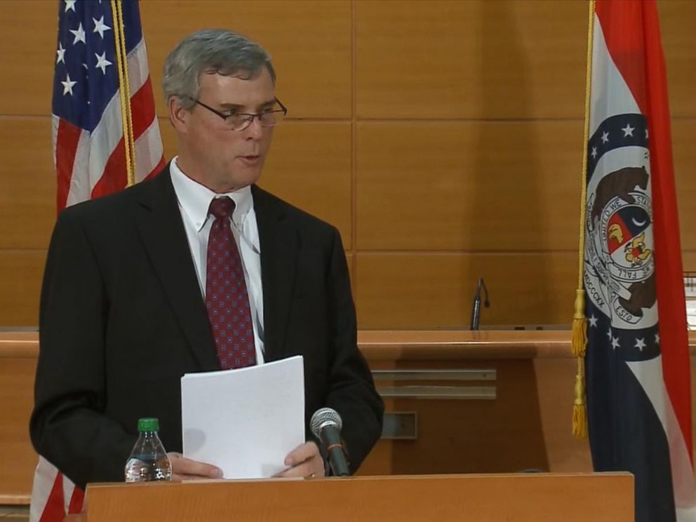 PHOTO: State prosecutor Bob McCulloch announced the grand jury decision Monday Nov. 24