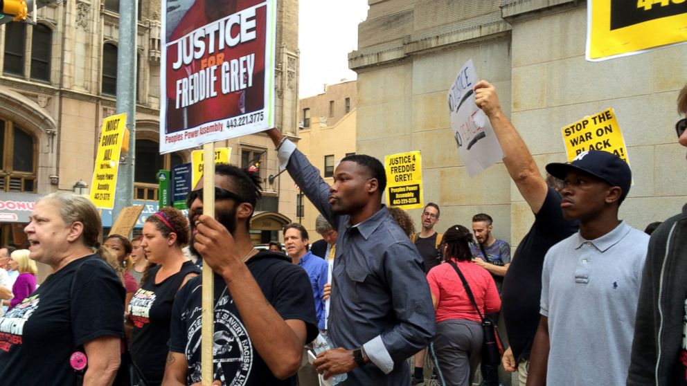 Judge Rejects Effort to Try Officers Together in Freddie Gray Death ...