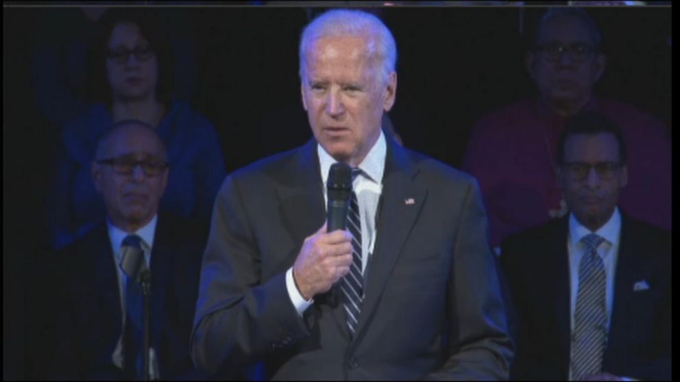 PHOTO: Vice President Joe Biden delivers remarks at funeral for New York City police officer Rafael Ramos on Saturday, Dec. 27, 2014.