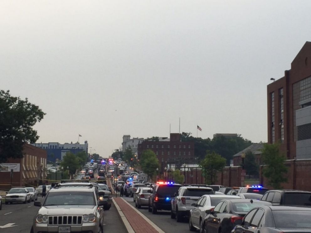 PHOTO: The Washington Navy Yard was placed on lockdown on July 2, 2015.