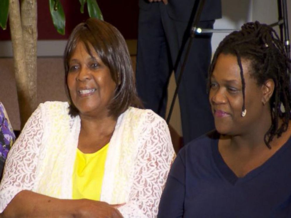 PHOTO: The matriarch of the Smith family bought the winning ticket from a 7-Eleven in Trenton.
