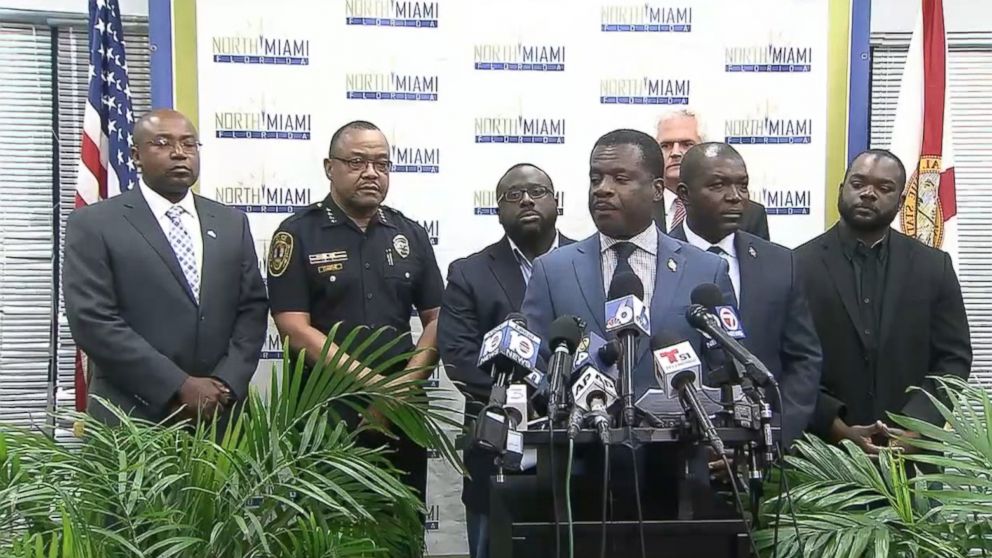 PHOTO: North Miami Police holds a news conference on police involved shooting, July 22, 2016.