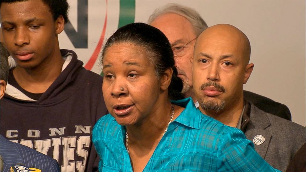 Eric Garner's widow, Esaw Garner, speaks during a press conference, Dec. 3, 2014, in New York City in response to the grand jury decision not to indict the NYPD officer responsible for the choke hold death of Eric Garner back in July.