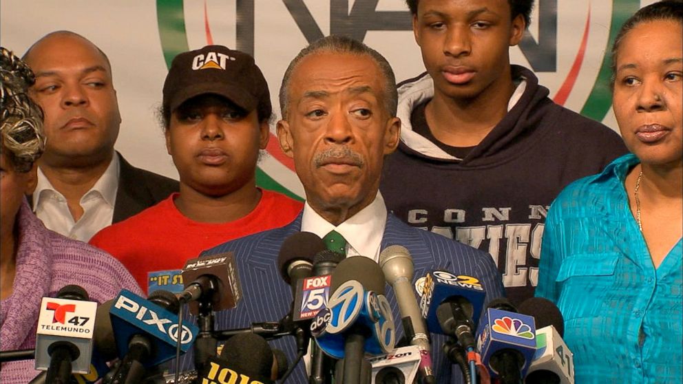 PHOTO: Al Sharpton holds a press conference, Dec. 3, 2014, in New York City with the family of Eric Garner on the grand jury decision not to indict an NYPD police officer in the chokehold death of Eric Garner back in July.
