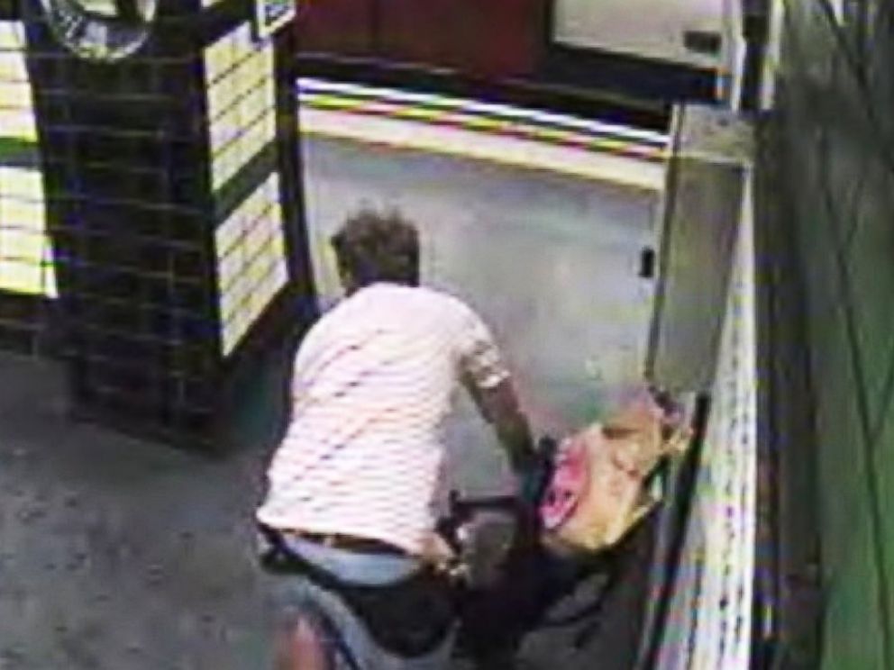 PHOTO: A stroller was blown onto the tracks at a British subway station just seconds before a train arrived.