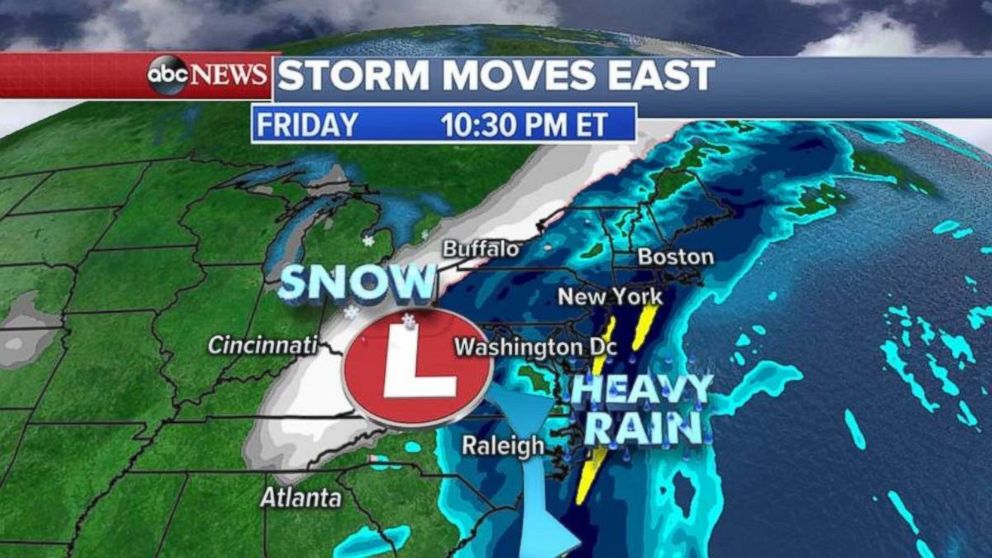 PHOTO: A storm is forecast to bring heavy rain and snow to the East Coast on Friday. 