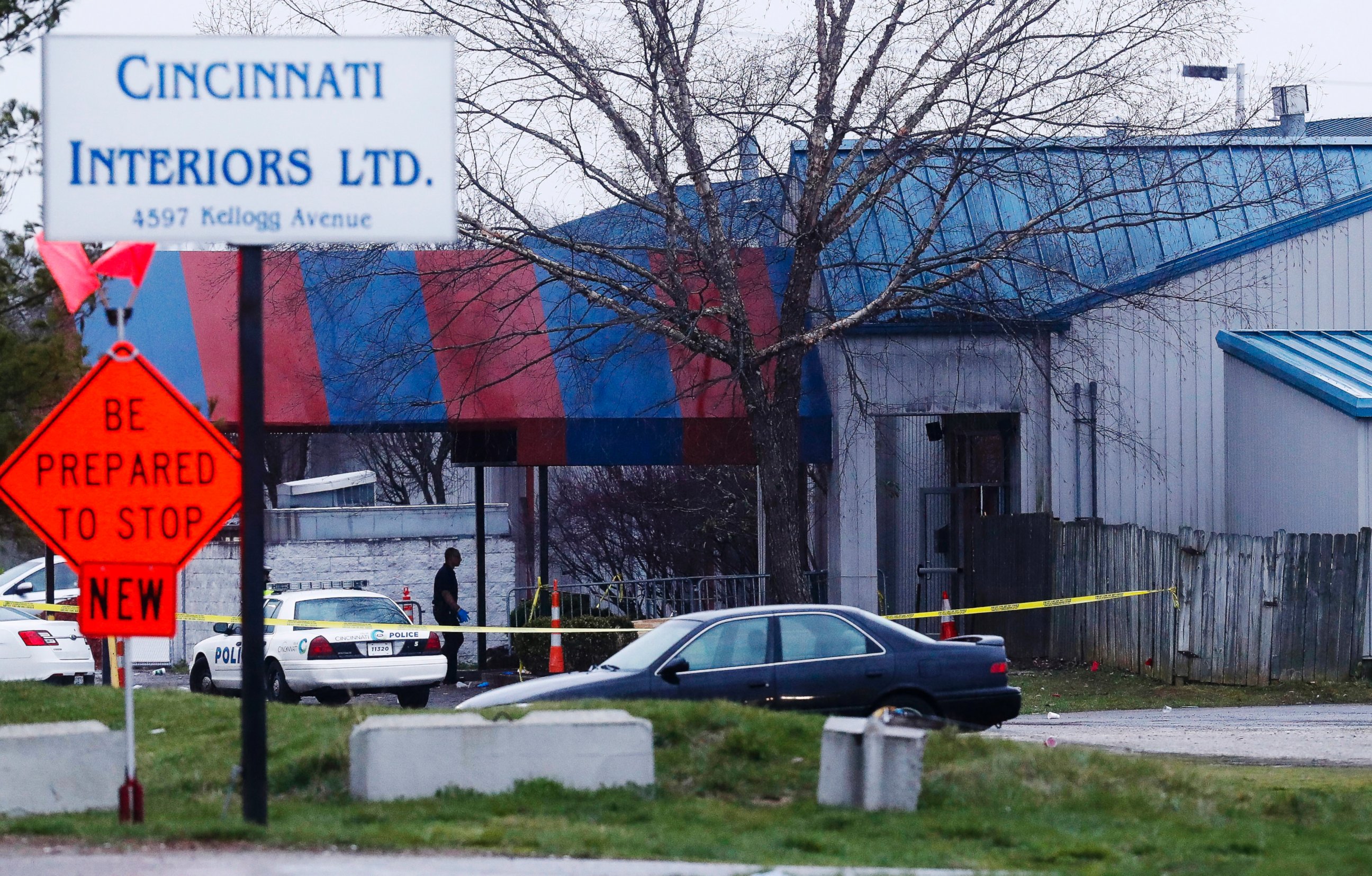 PHOTO: Police work at a crime scene at the Cameo club after a reported fatal shooting, March 26, 2017, in Cincinnati.