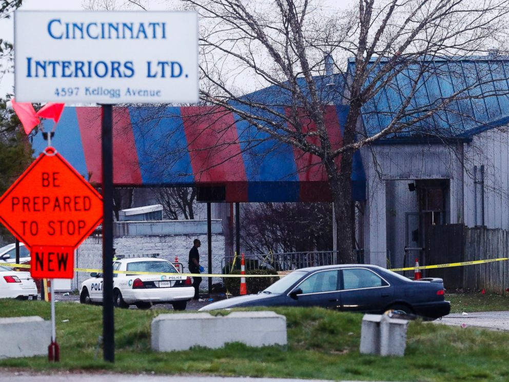 PHOTO: Police work at a crime scene at the Cameo club after a reported fatal shooting, March 26, 2017, in Cincinnati.