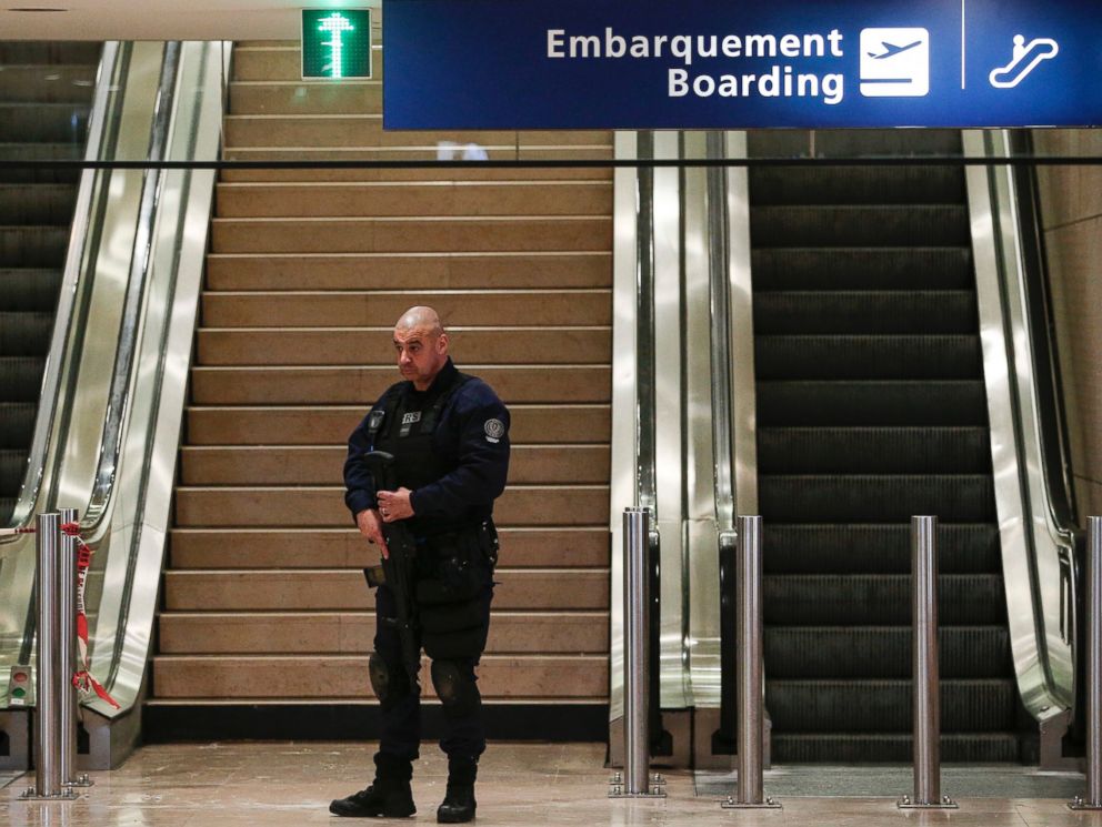 PHOTO: A riot police officer patrols inside Orly airport, south of Paris, as flights are gradually resuming, March, 18, 2017.