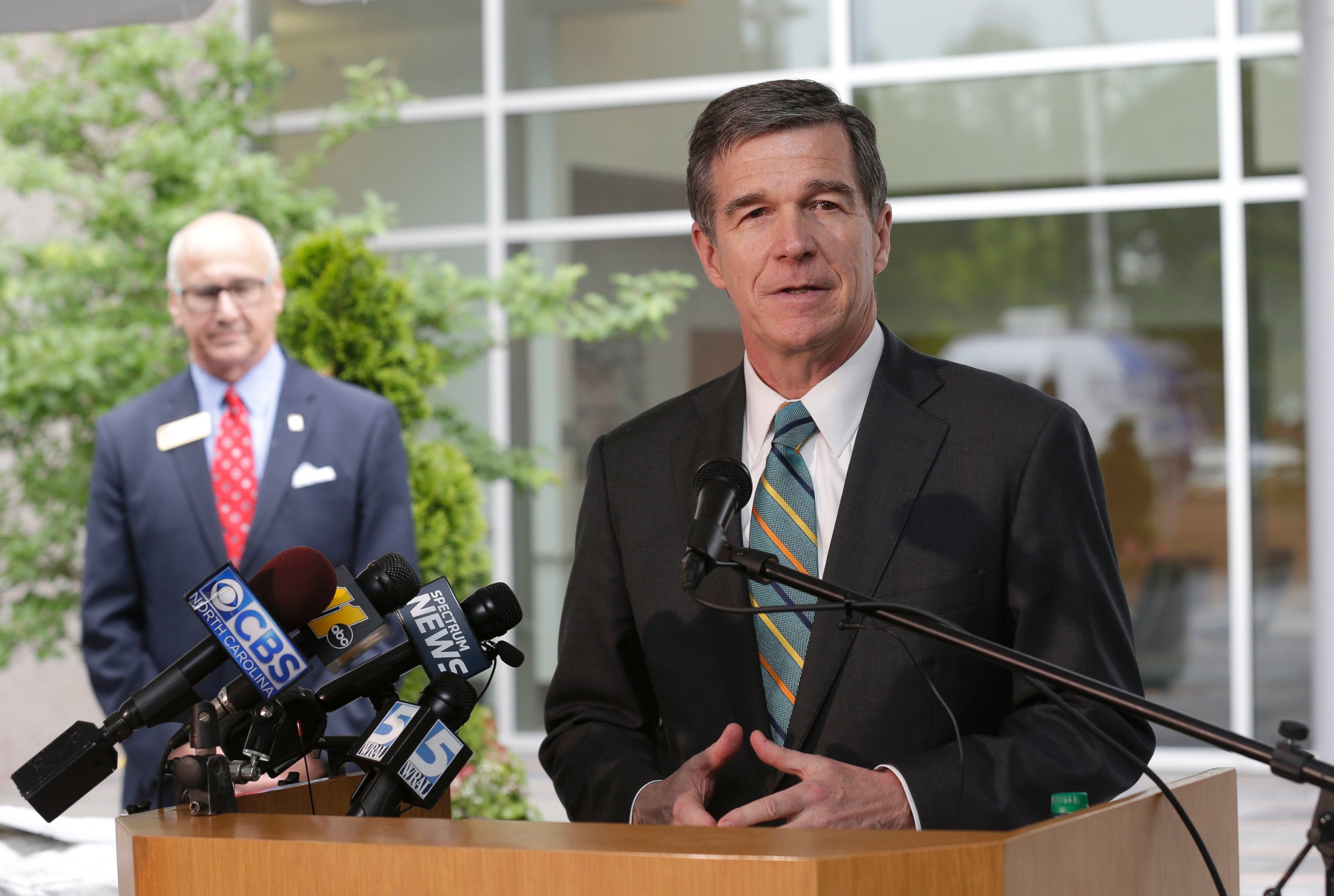 PHOTO: North Carolina Gov. Roy Cooper makes remarks during a news conference at Credit Suisse in Morrisville, N.C., May 9, 2017.