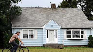 PHOTO: uncle of former New England Patriots Aaron Hernandez,
