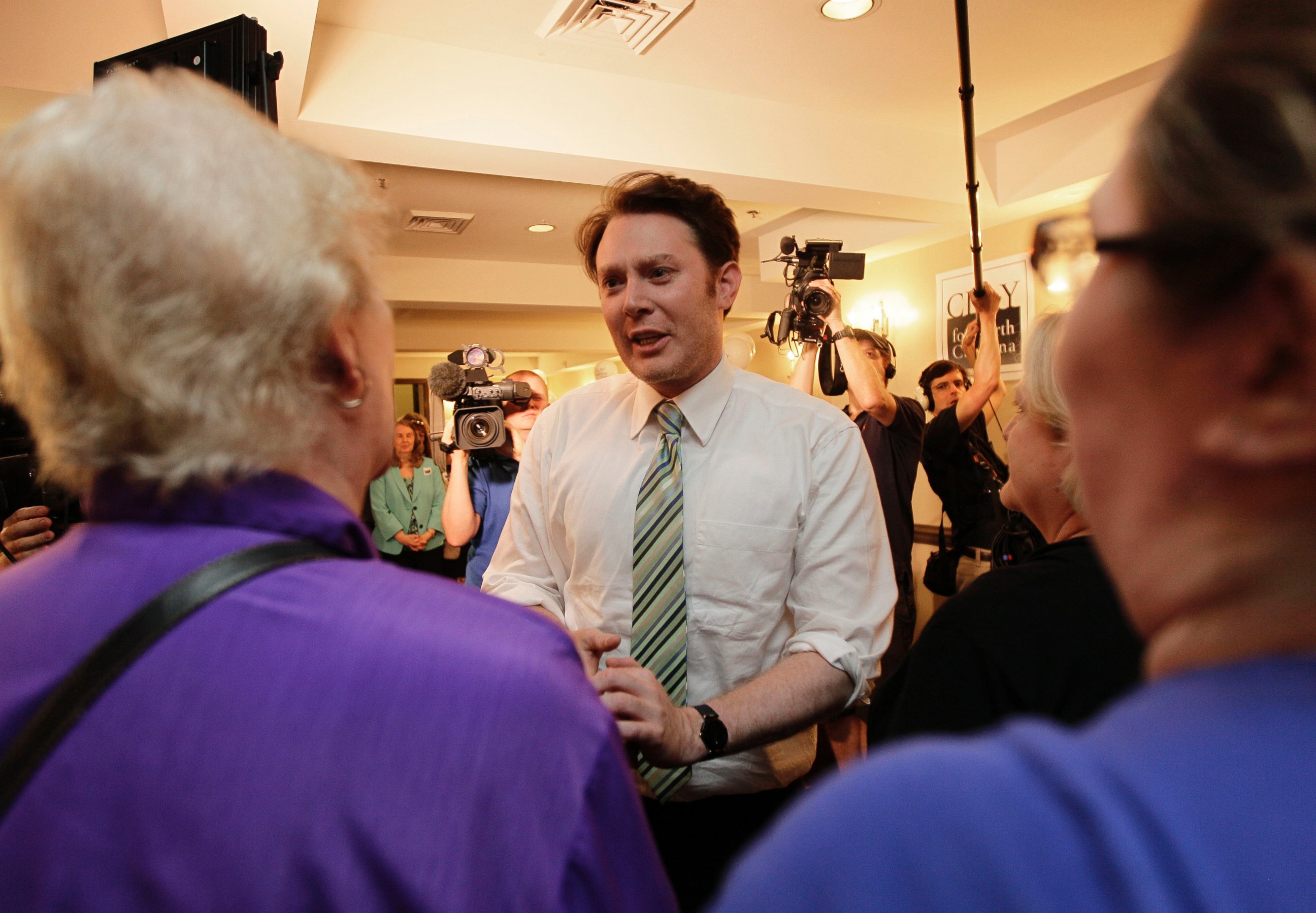 PHOTO: Clay Aiken speaks to supporters during an election night watch party in Holly Springs, N.C., May 6, 2014.