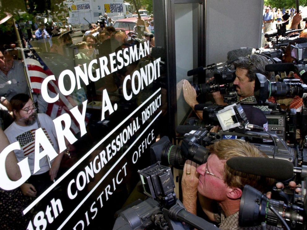 PHOTO: A group of demonstrators present a letter calling for his resignation inside of Rep. Gary Condits office in Modesto, California, on July 17, 2001.