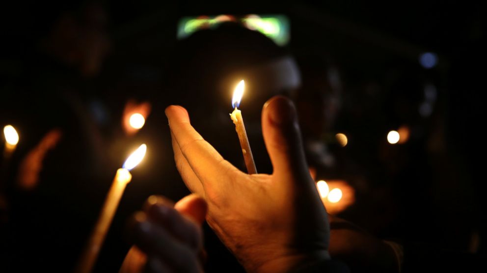 Subdued Night in Ferguson as Manhunt for Shooter Continues - ABC News