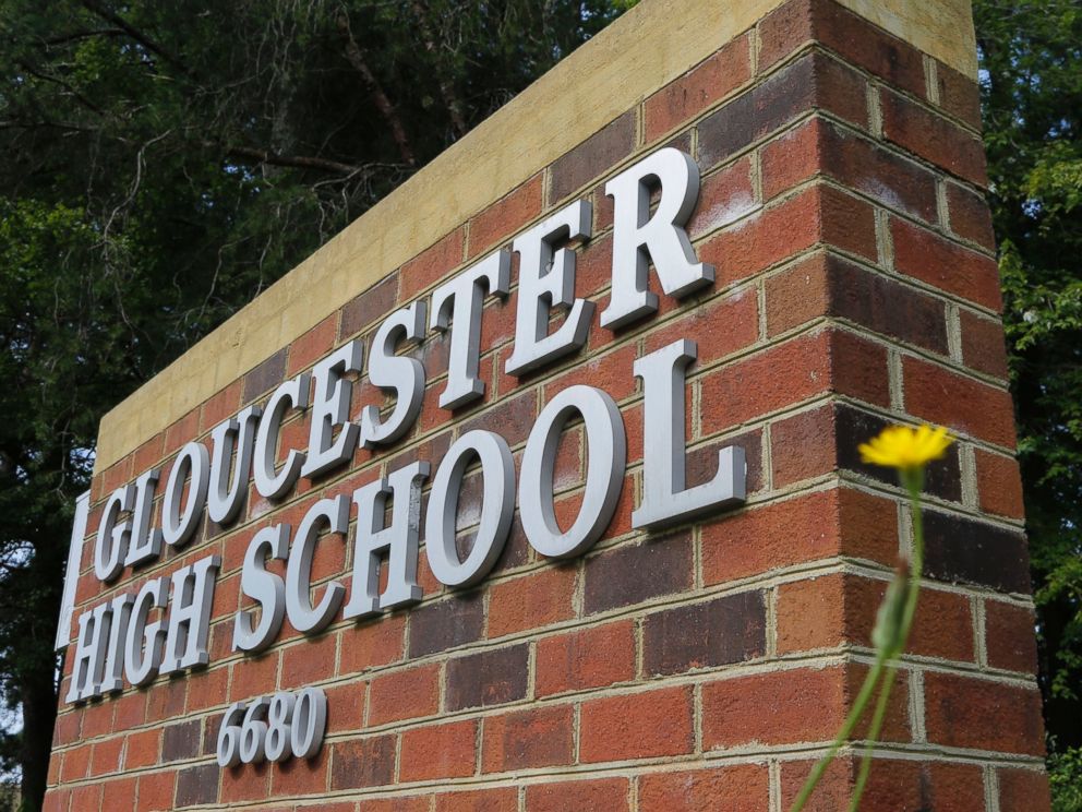 PHOTO: The front sign of the Gloucester County High school in Gloucester, Va.