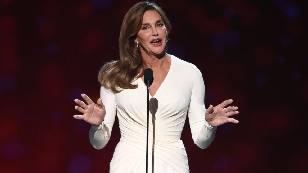 PHOTO: Caitlyn Jenner accepts the Arthur Ashe award for courage at the ESPY Awards at the Microsoft Theater on Wednesday, July 15, 2015, in Los Angeles.