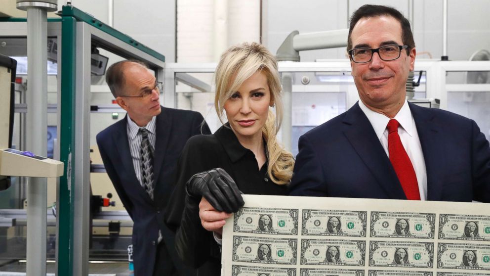 AP_MNUCHIN_MONEY2_20171116_16x9_992.jpg