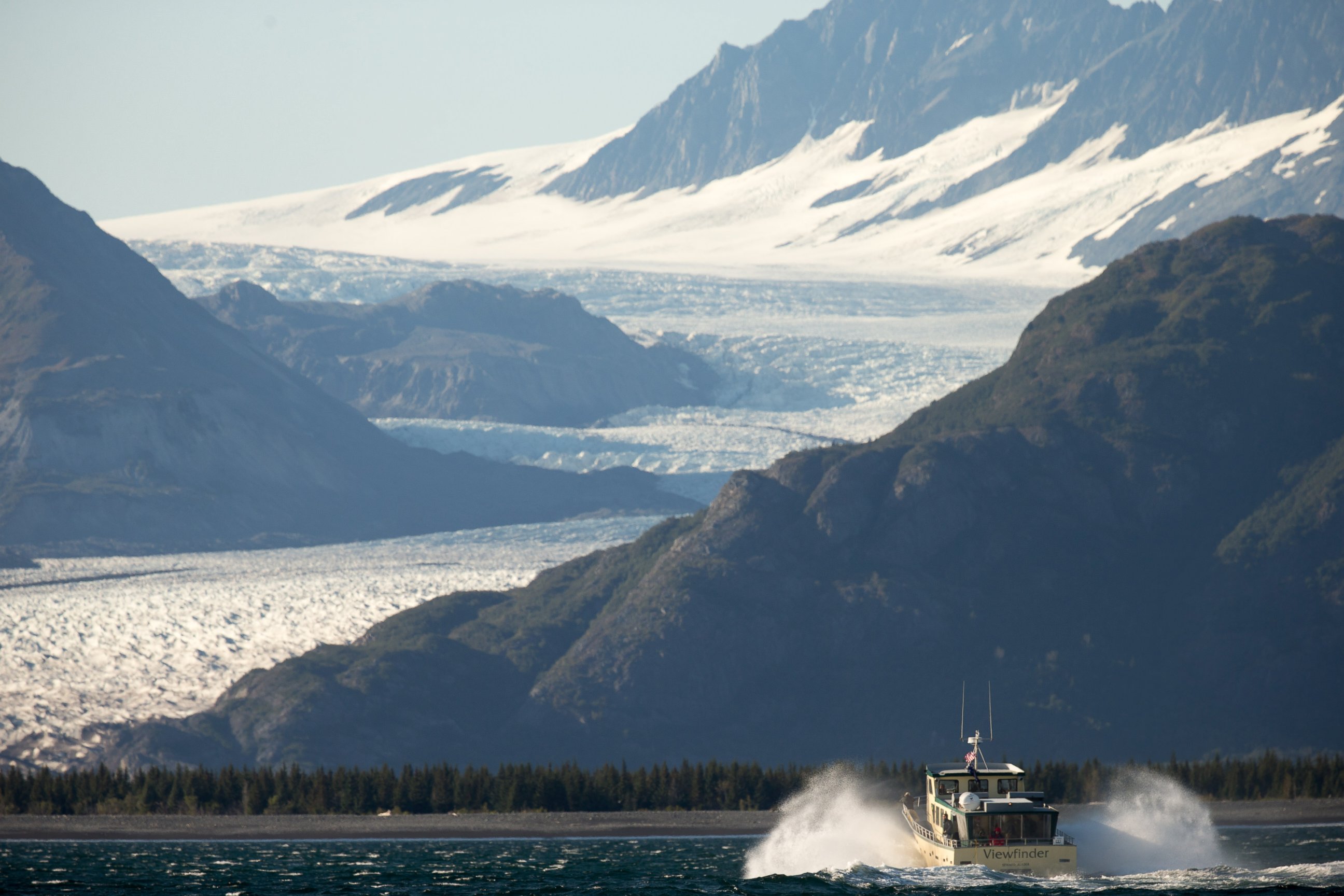 PHOTO: A boat carrying President Barack Obama makes its way to Bear Glacier, which has receded 1.8 miles in approximately 100 years while on a boat tour to see the effects of global warming in Resurrection Cove, Sept. 1, 2015, in Seward, Alaska.