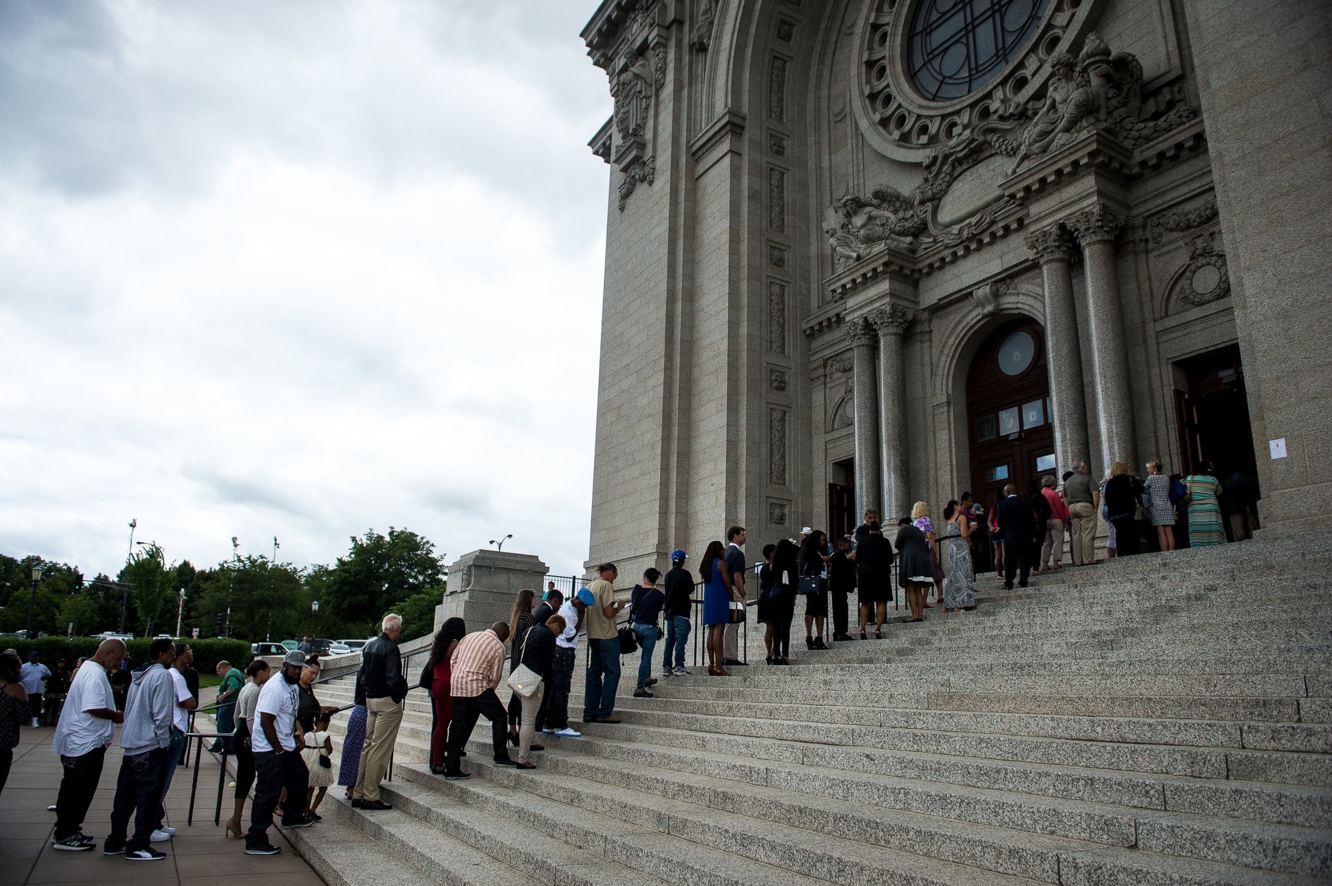 PHOTO: The long line outside the St. Paul Cathedral for the funeral of Philando Castile, July 14, 2016, at St. Paul Cathedral in St. Paul, Minnesota. 
