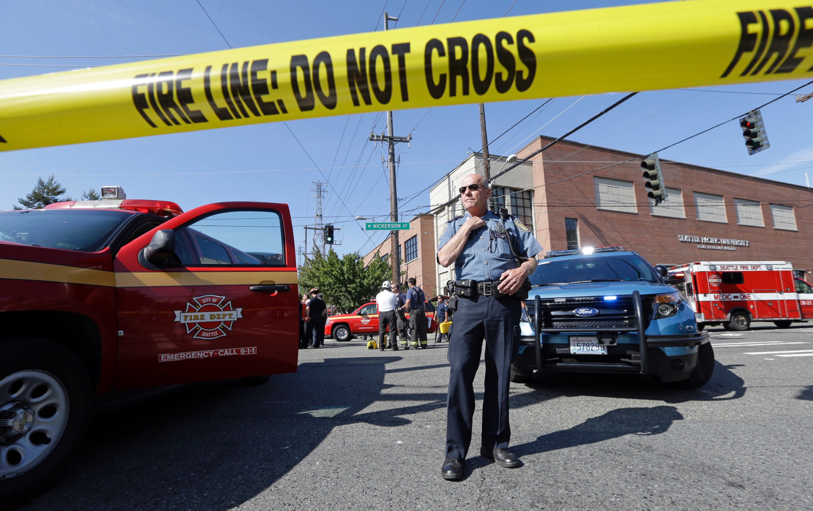 PHOTO: A police officer stands near the scene of a shooting on the campus of Seattle Pacific University, June 5, 2014, in Seattle.