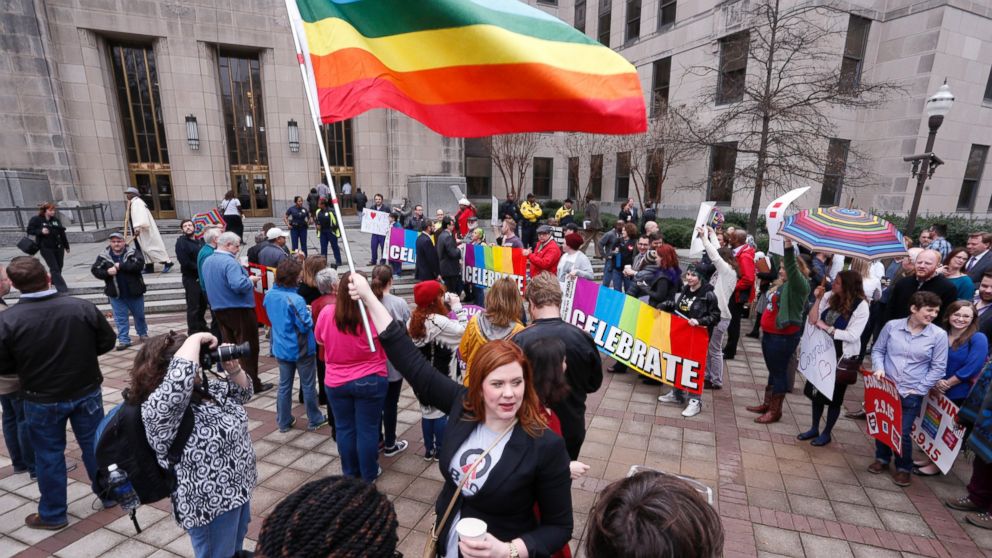 Federal Judge Orders Alabama County To Issue Same Sex Marriage Licenses Abc News