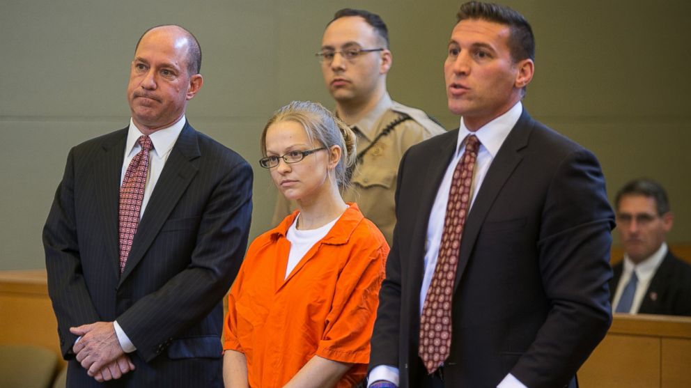 PHOTO: Angelika Graswald, center, stands in court with her attorneys Jeffrey Chartier, left, and Richard Portale at her arraignment in Goshen, New York.