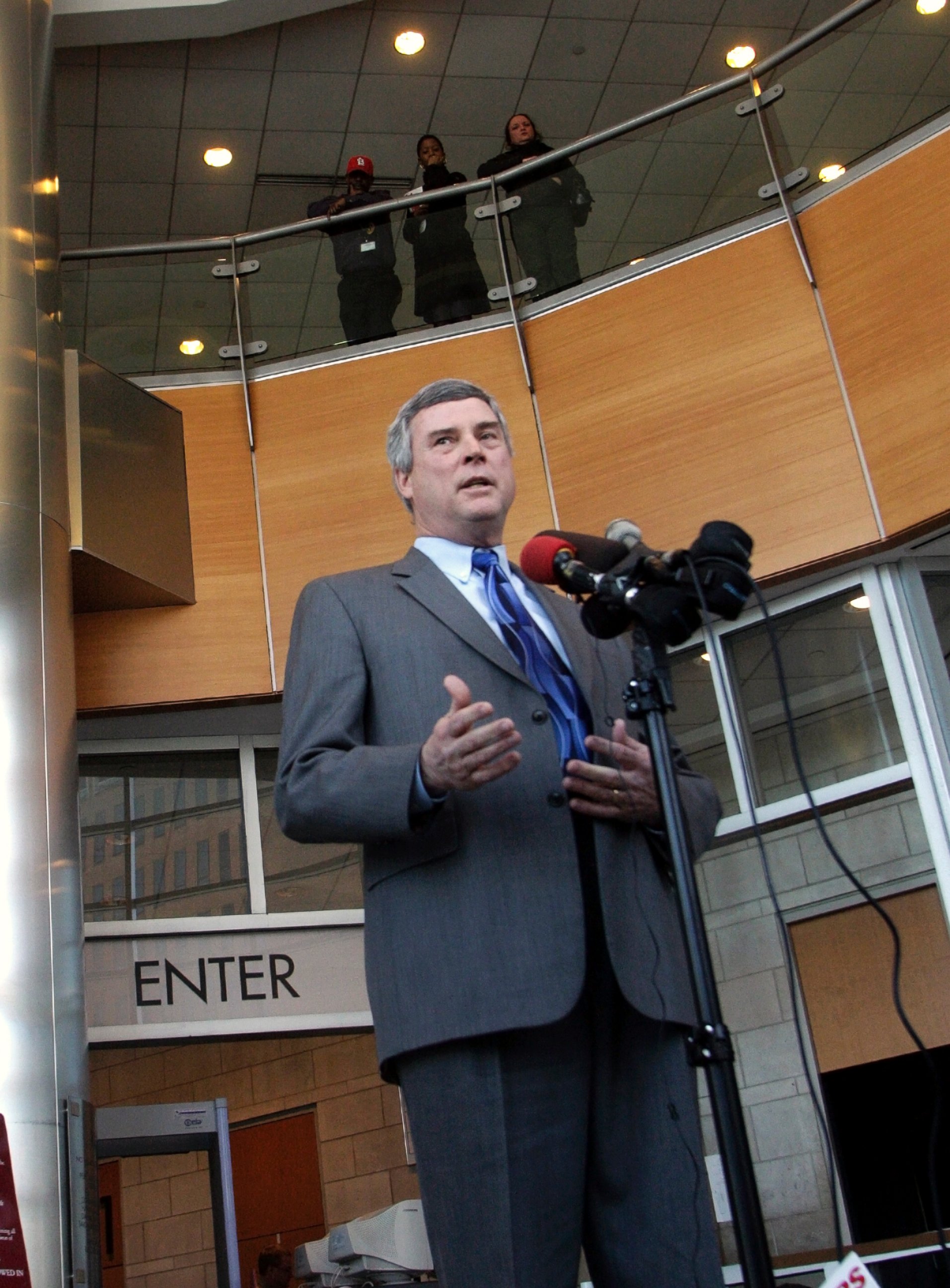PHOTO: St. Louis County prosecutor Bob McCulloch is seen in this Feb. 10, 2011 file photo in St. Louis.