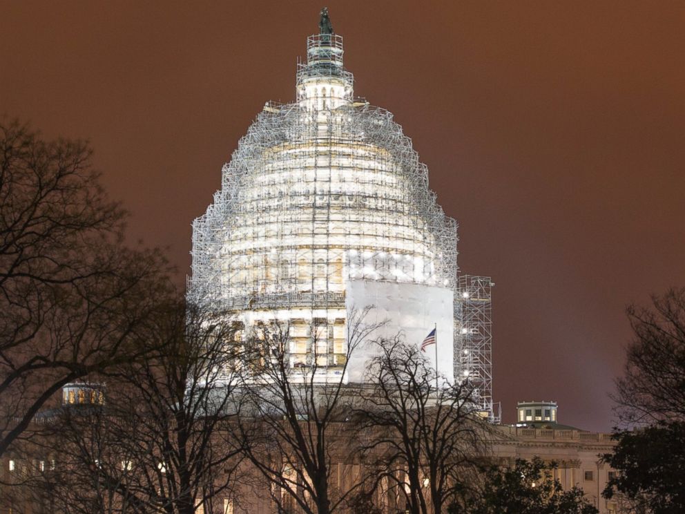 PHOTO: The United States Capitol Building is pictured in Washington, D.C. on Jan. 14, 2015.