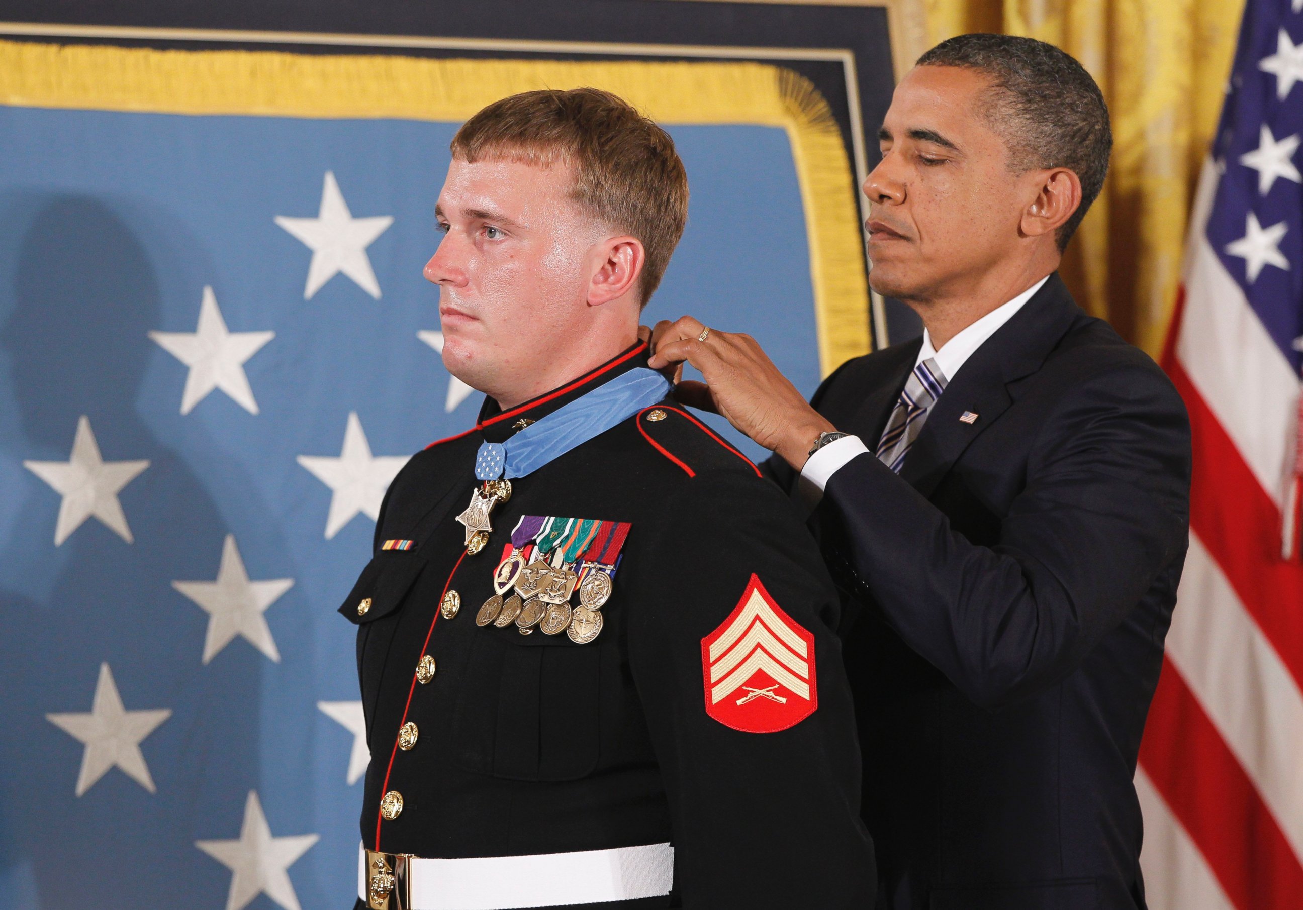 PHOTO: President Barack Obama awards the Medal of Honor to former Marine Cpl. Dakota Meyer, 23, from Greensburg, Ky. on Sept. 15, 2011.