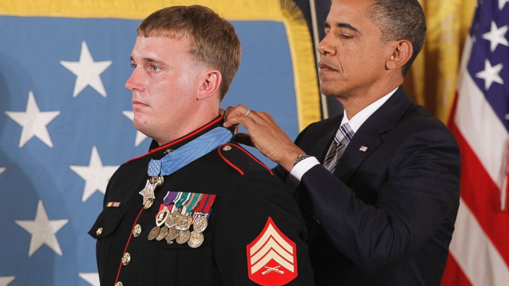 PHOTO: President Barack Obama awards the Medal of Honor to former Marine Cpl. Dakota Meyer, 23, from Greensburg, Ky. on Sept. 15, 2011.