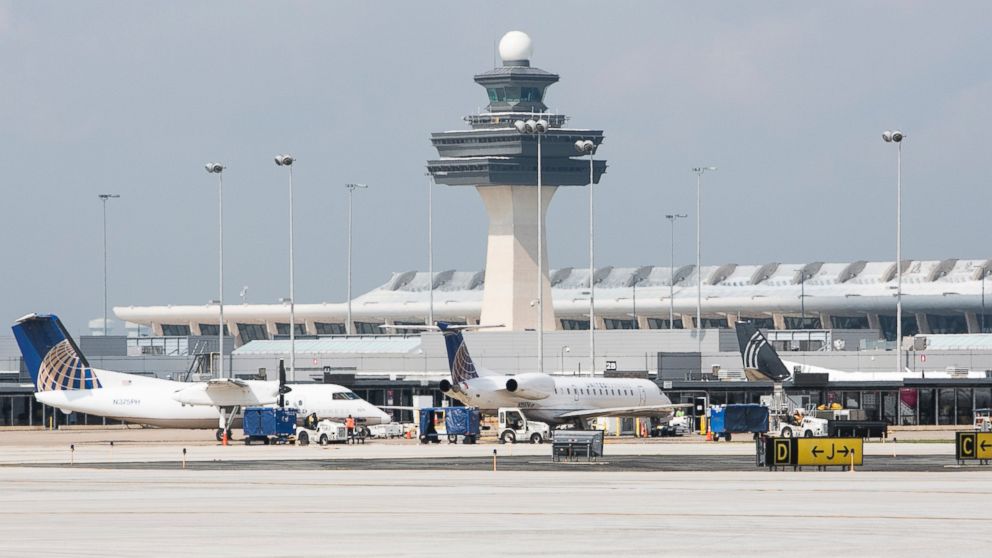 PHOTO: Airplanes at the terminal at Washington Dulles International Airport in Dulles, Va., Oct. 2, 2014. 