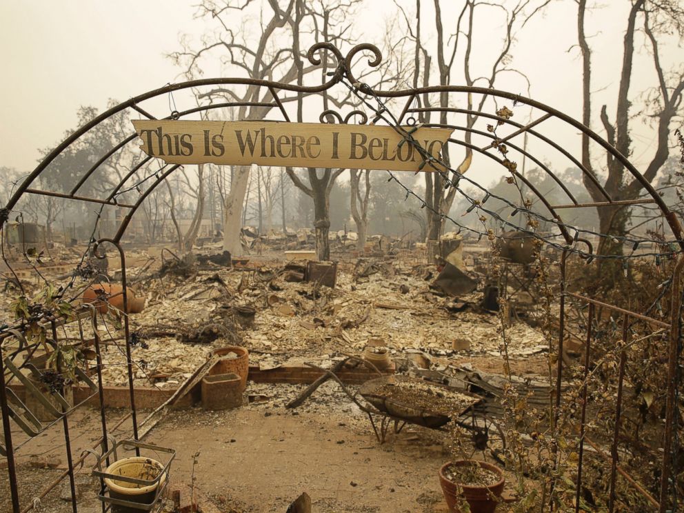 PHOTO:A sign hangs above an entryway to a home destroyed by fire, Sept. 13, 2015, in Middletown, Calif.