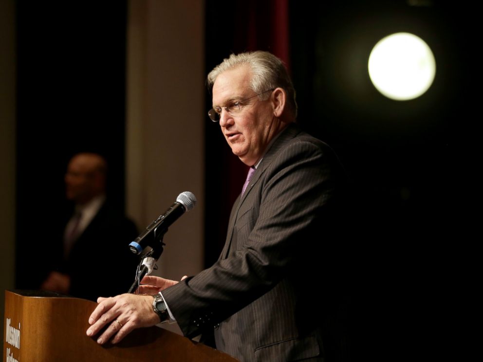 PHOTO: Missouri Gov. Jay Nixon speaks before signing an executive order creating a Ferguson Commission, Nov. 18, 2014, in St. Louis.