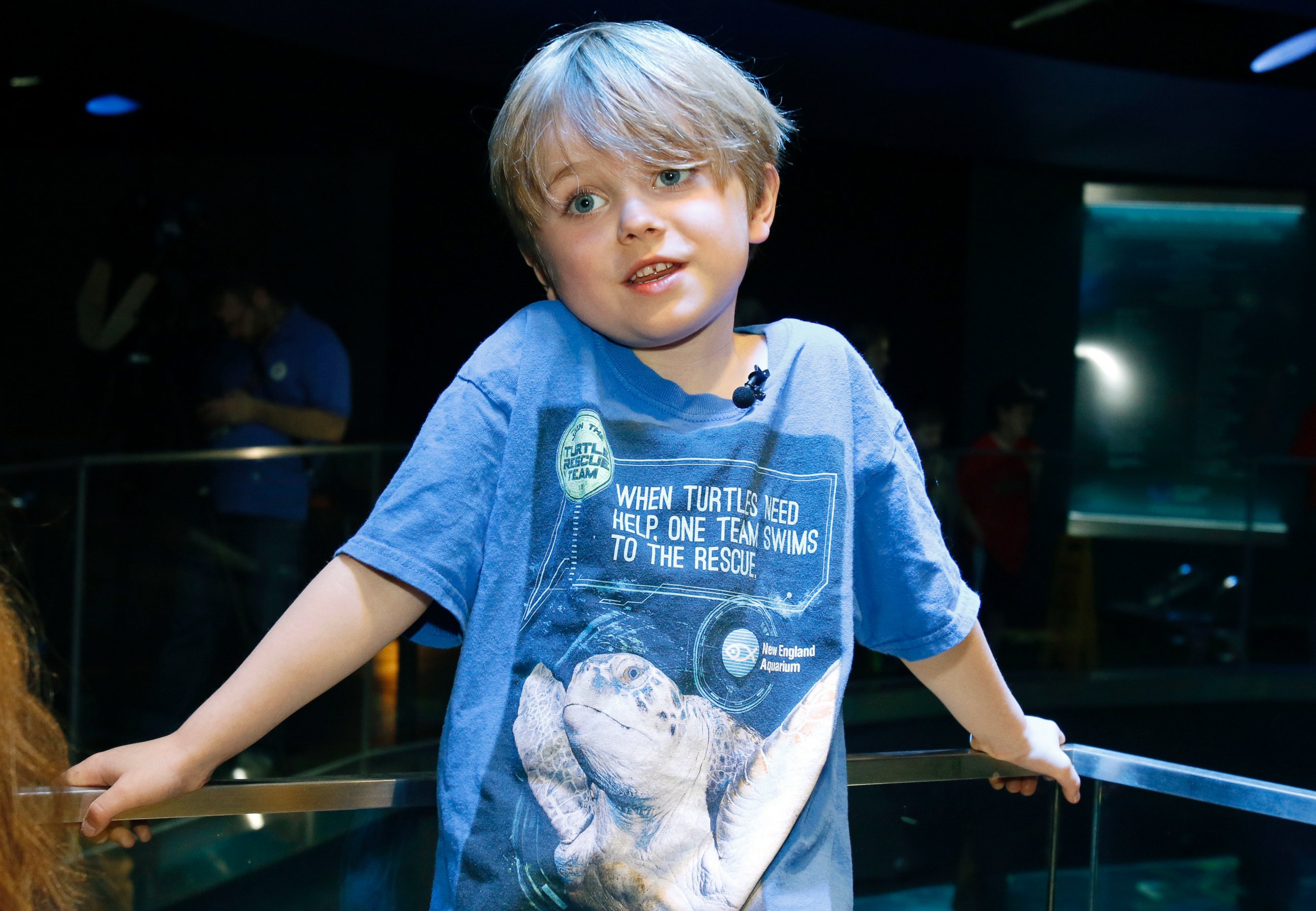 PHOTO: Jasper Rose, of Watertown, Mass., stands by the main tank at the New England Aquarium, April 22, 2016, in Boston. 