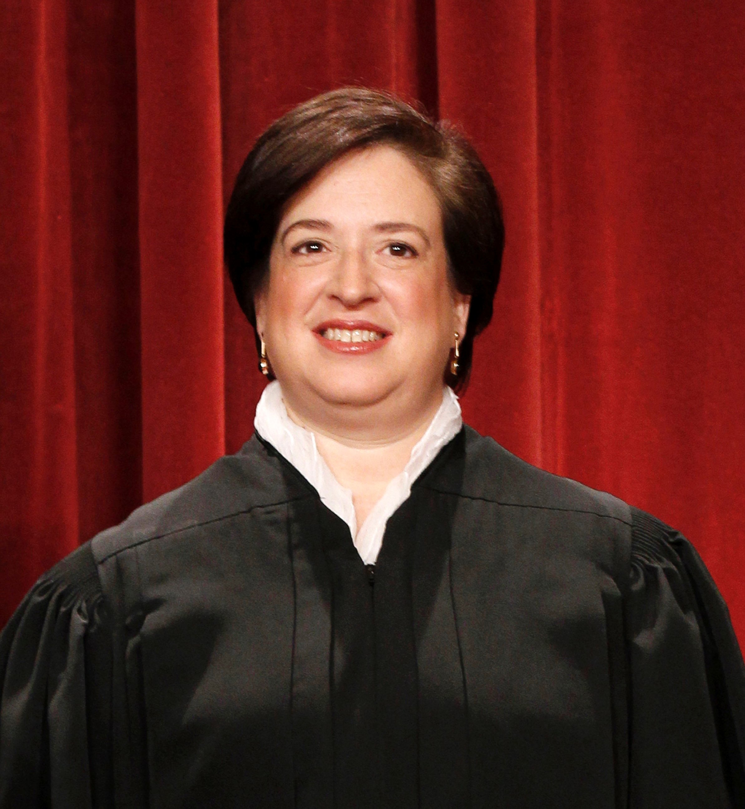 Meet all of the sitting Supreme Court justices ahead of the new