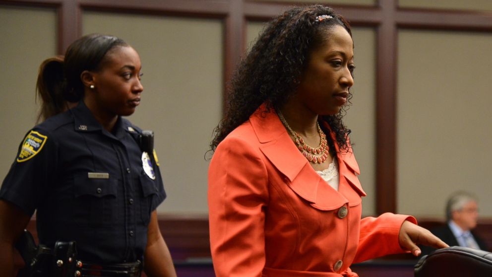 Marissa Alexander enters the courtroom for a hearing on Tuesday, June 10, 2014 in Jacksonville, Fla. 