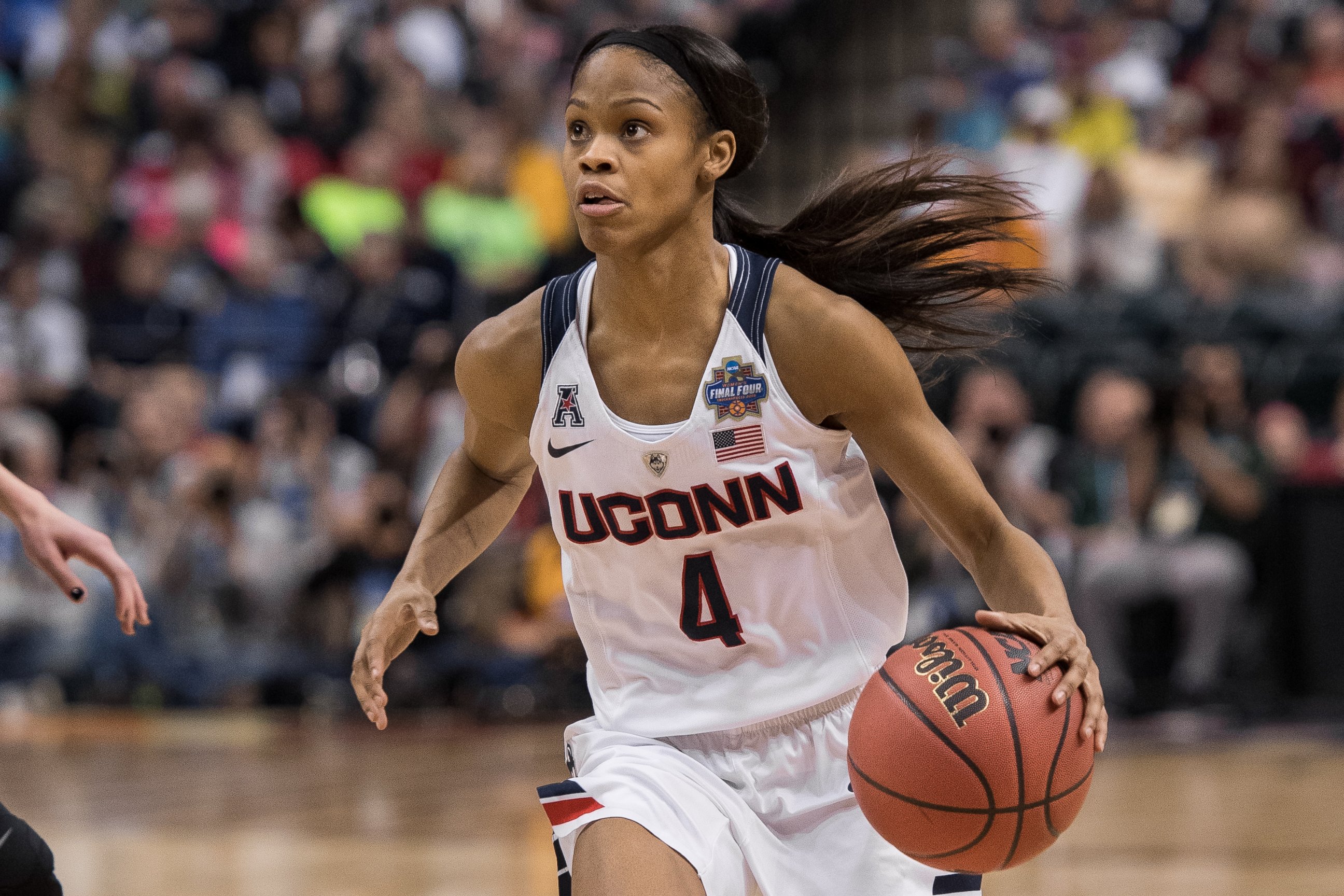 PHOTO: Connecticut Huskies guard Moriah Jefferson (4) during the women's Final Four game between the Connecticut Huskies and Oregon State Beavers at Bankers Life Fieldhouse in Indianapolis.