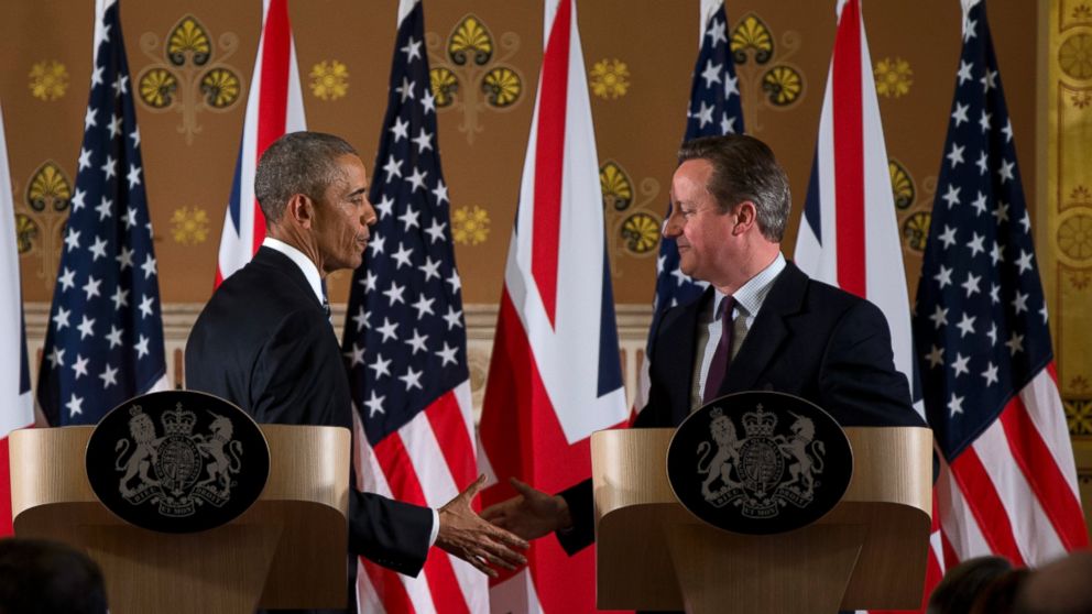 PHOTO: President Barack Obama and British Prime Minister David Cameron shake hands during a joint news conference at 10 Downing Street, Cameron's official residence, in London, April 22, 2016.
